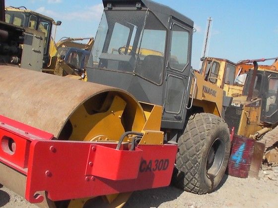 Used Dynapac road roller (CA25D,CA30D,CA251)