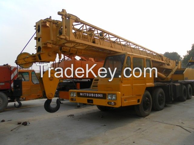 Used Japanese Tadano 30 Ton TL300E Mobile Crane