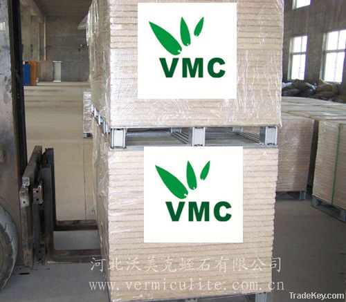 Fire insulation vermiculite board