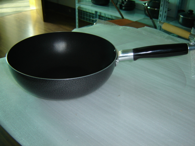 deep frypan