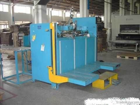 carton stitching machine