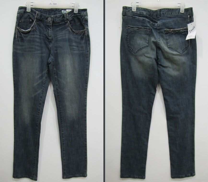 Women Jeans (Scratch Wash)