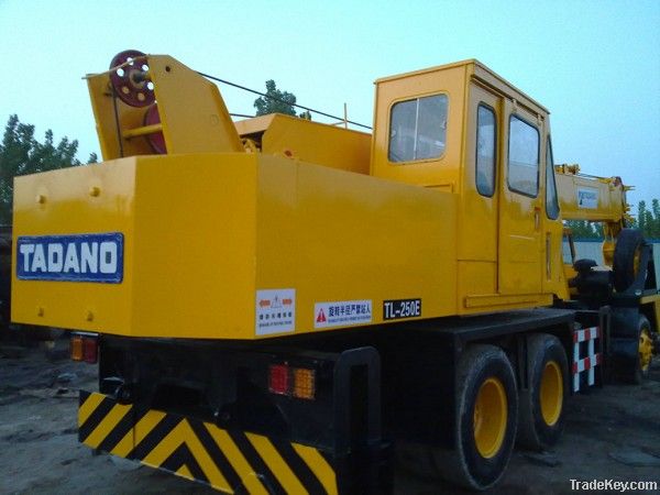 USED CRANE