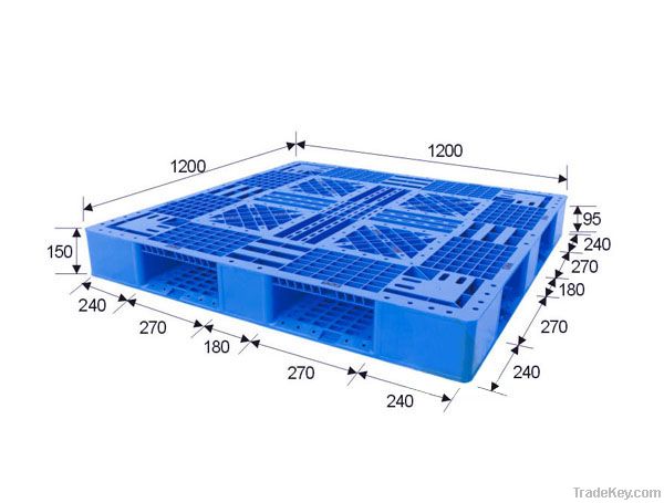 plastic pallet