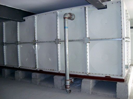 FRP water tank