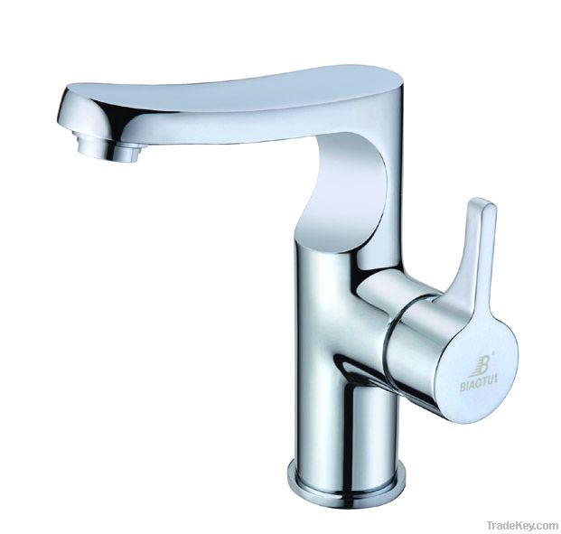 Brass basin faucet