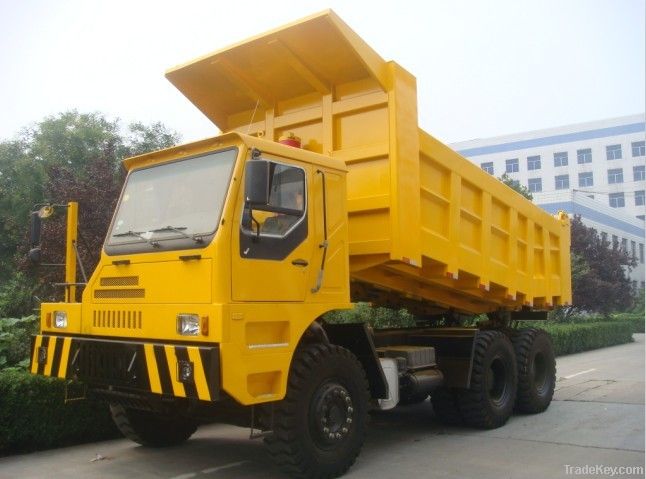 OFF - HIGHWAY DUMP TRUCK