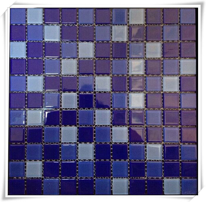 Blue swimming pool glassmosaic