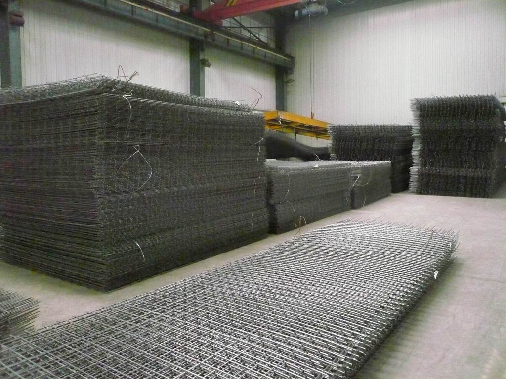 Supply welded  mesh made by cold rolled defromed steel bar