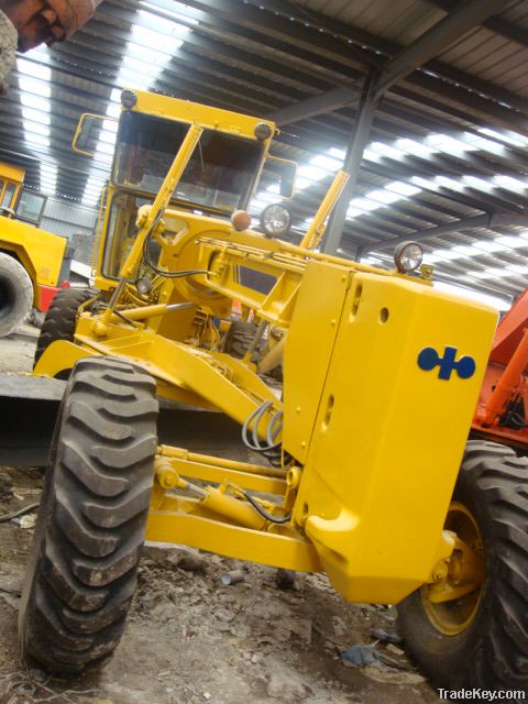 Komatsu grader GD623A-1