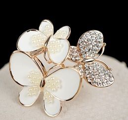 camellia butterfly brooch