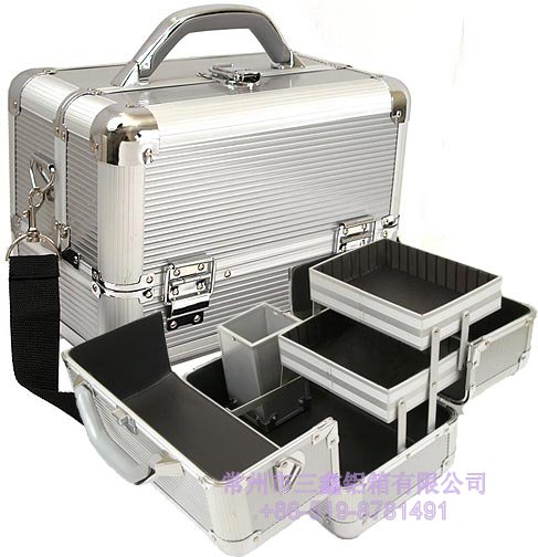 Aluminum Train Case