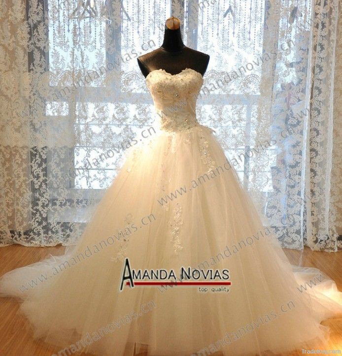 2013 Stunning Latest New Puffy Wedding Dress Princess Real Sample