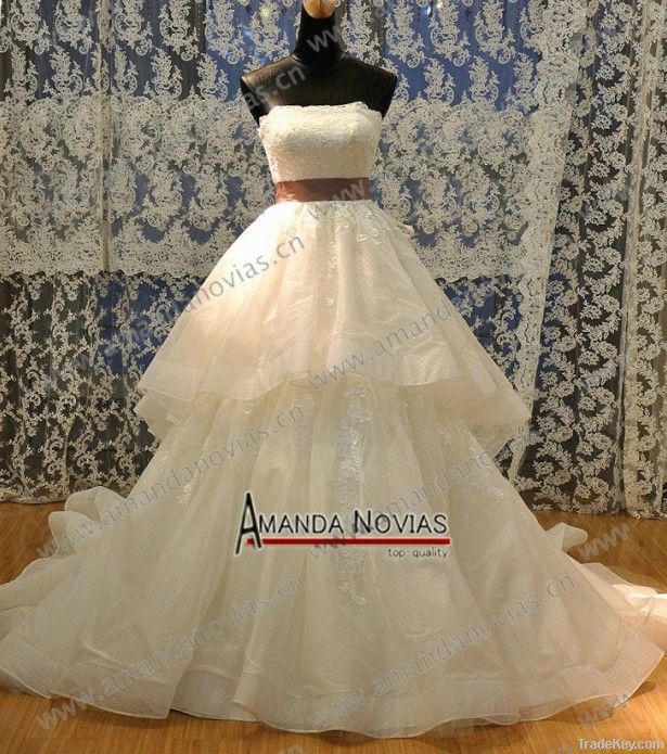 Novias Factory Direct Sale High Quality Tiered Organza Weddin Dress