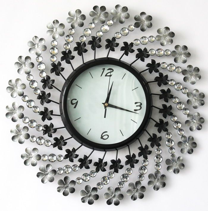 Wholesale Large Size Home Decor Metal Wall Clock