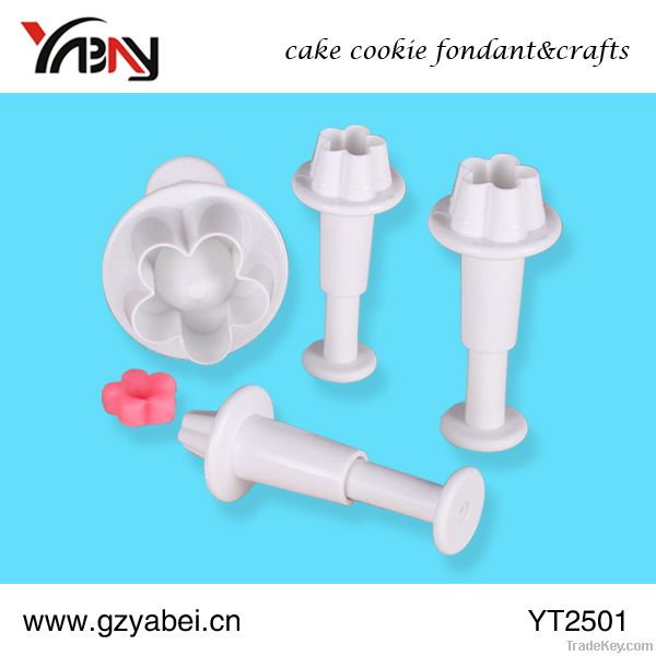 Cake decoration butterfly plastic pastry plunger cutters