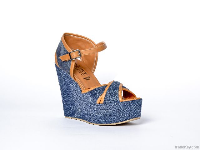 Espadrille platform wedge sandal