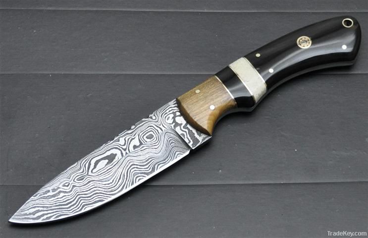 Handmade Damascus hunting knife