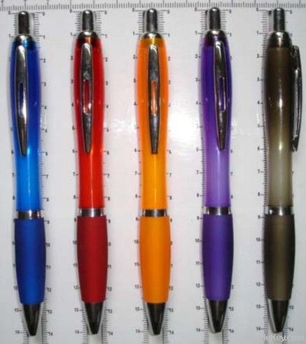 hot product plastic ball pen for promotion