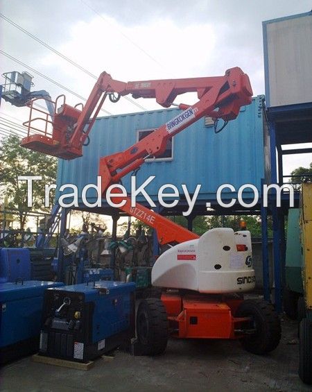 Articulated Boom Lift 14m