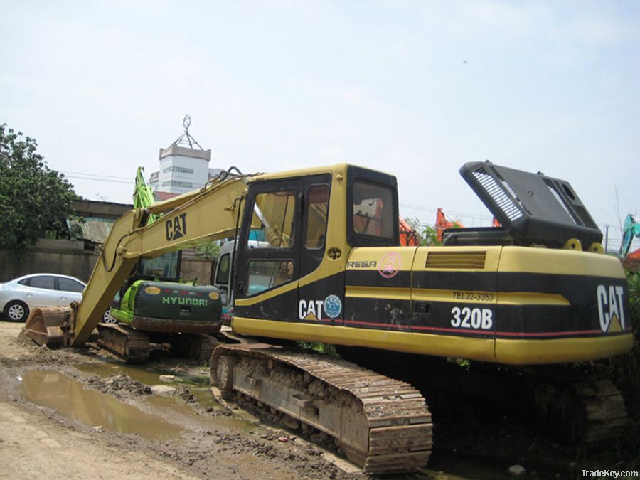 Used Excavator CAT 320B