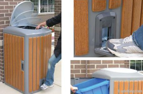 Outdoor trash can, litter receptacle