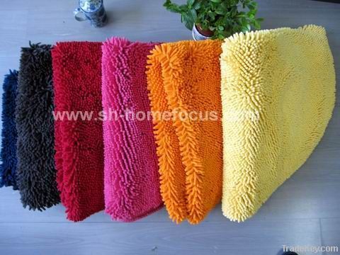 Microfiber chenille bath mat