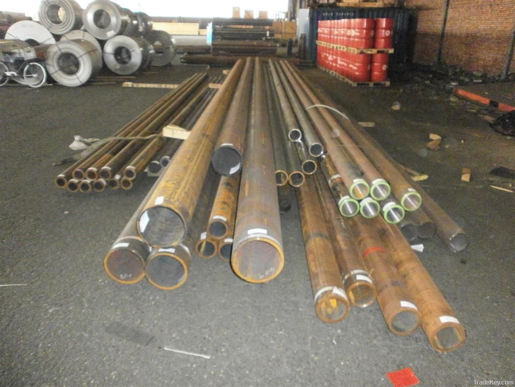 Secondary / Overrolled Seamless Pipes