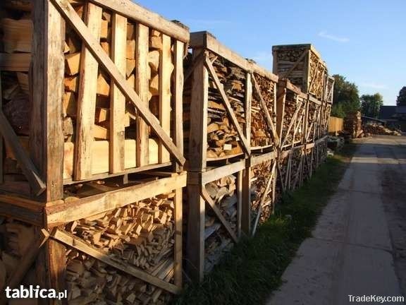 Trockenes Laub-Kaminholz zu verkaufen