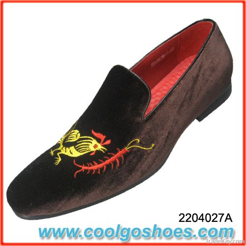 popular men velvet shoes with factory price wholesale