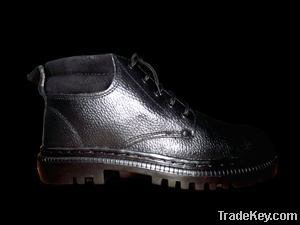 MILITARY BOOTS WITH RUBBER SOLE