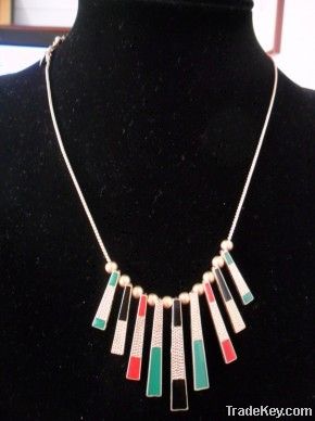 FASHION OPAL PENDENT NECKLACE