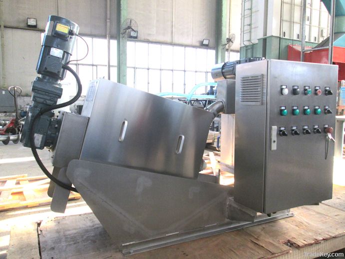 spiral sludge dehydrator