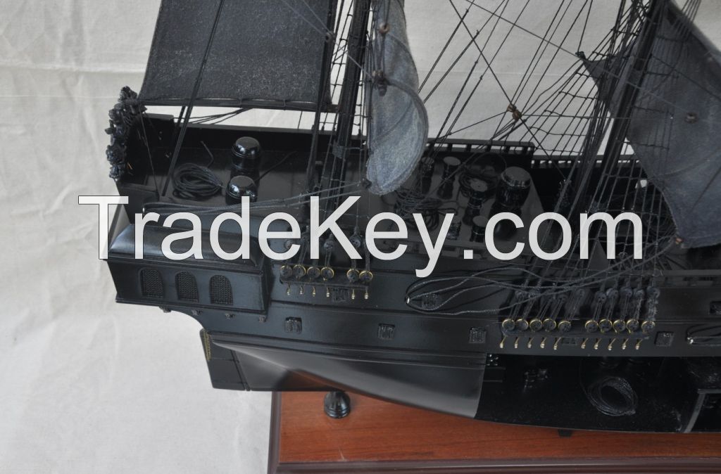 Black Pearl Pirate Ship