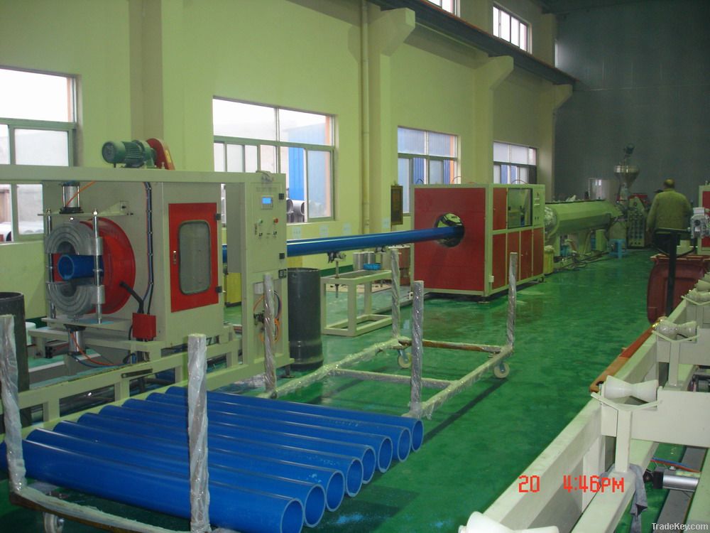 PVC Plastic pipe extruder