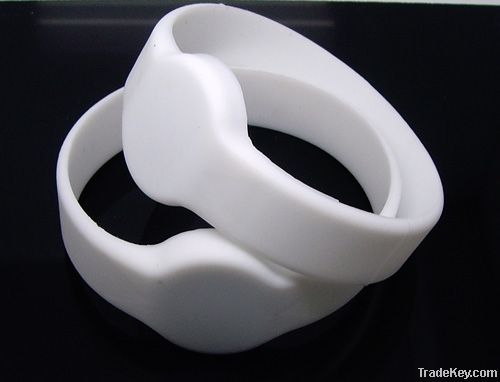 1k Silicone NFC Wristband