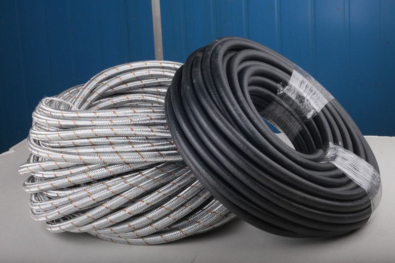 Hydraulic fuel hose