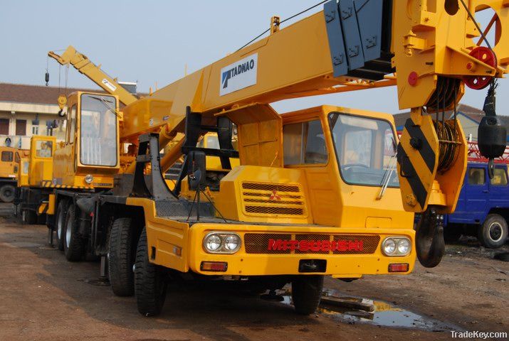 used 30 ton Tadano crane for sell