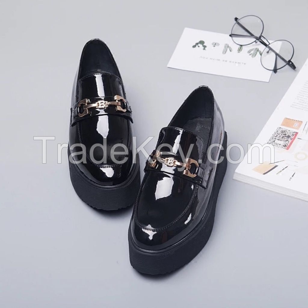 women fashion shoes leather shoes