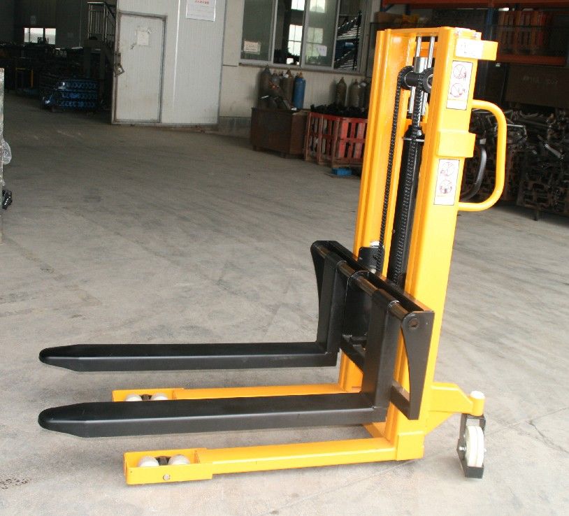 Manual Stacker (Lifts)