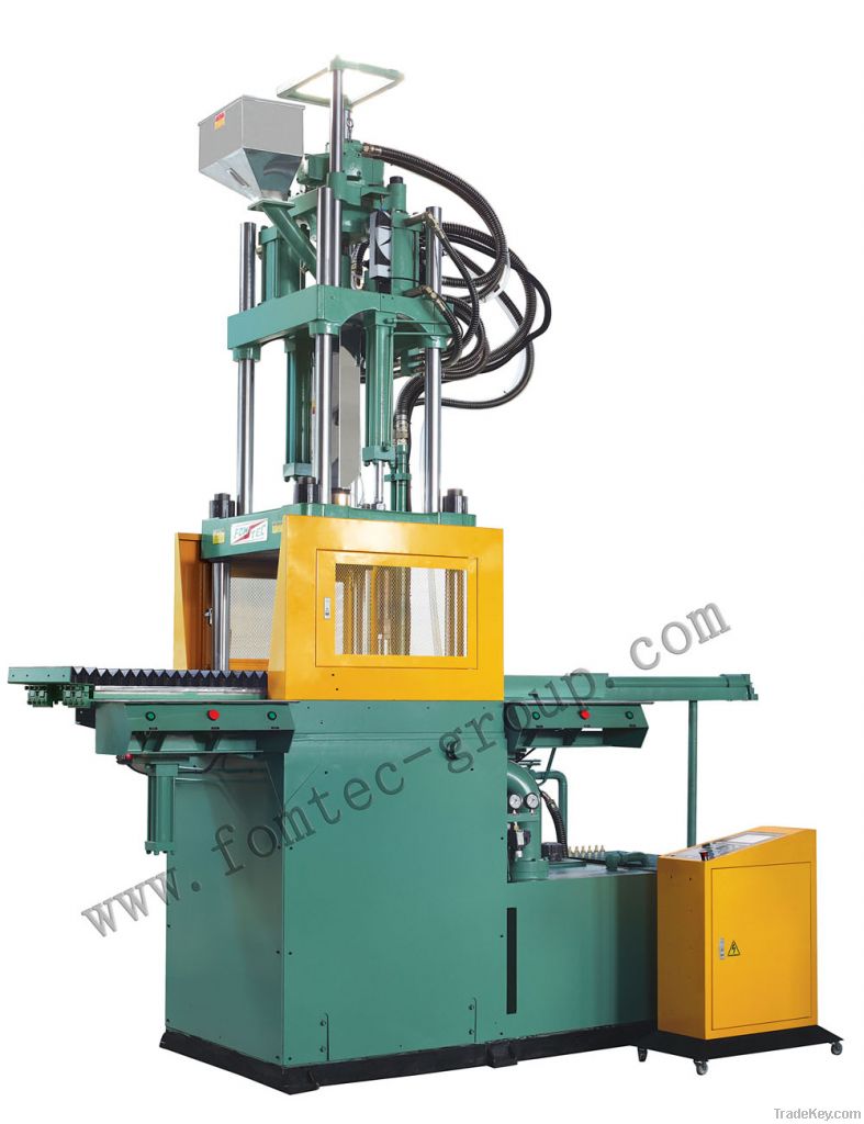 Plastic injection molding machine