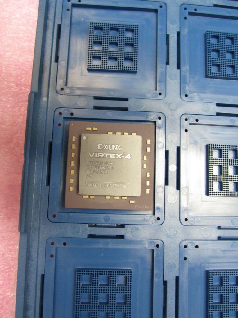 Xilinx Virtek 4QV Family 