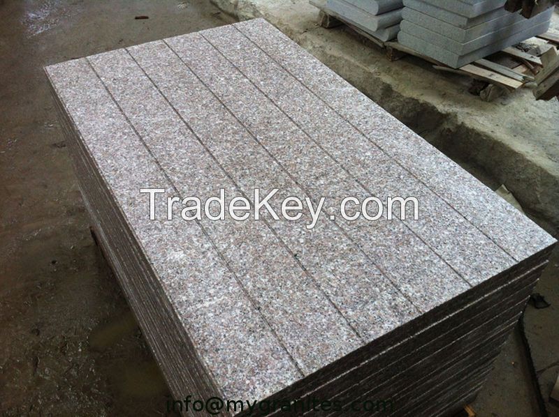 Flamed tile 681