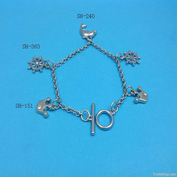 Fashionable Lady Metal Bracelets