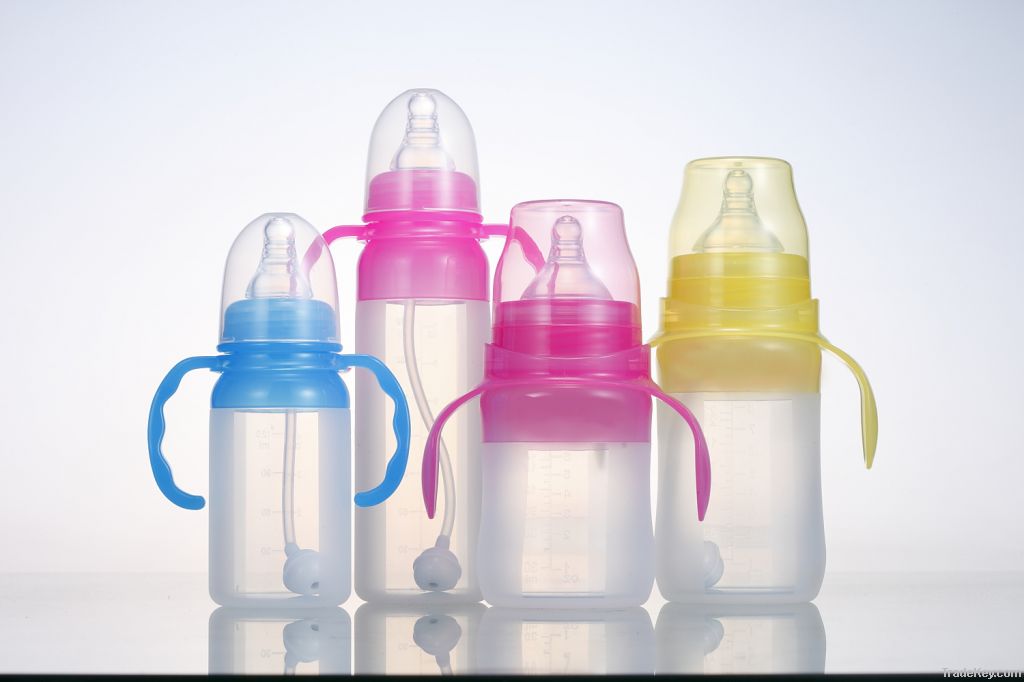 Silicone feeding bottle