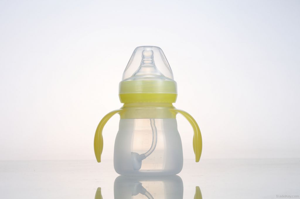 Silicone feeding bottle