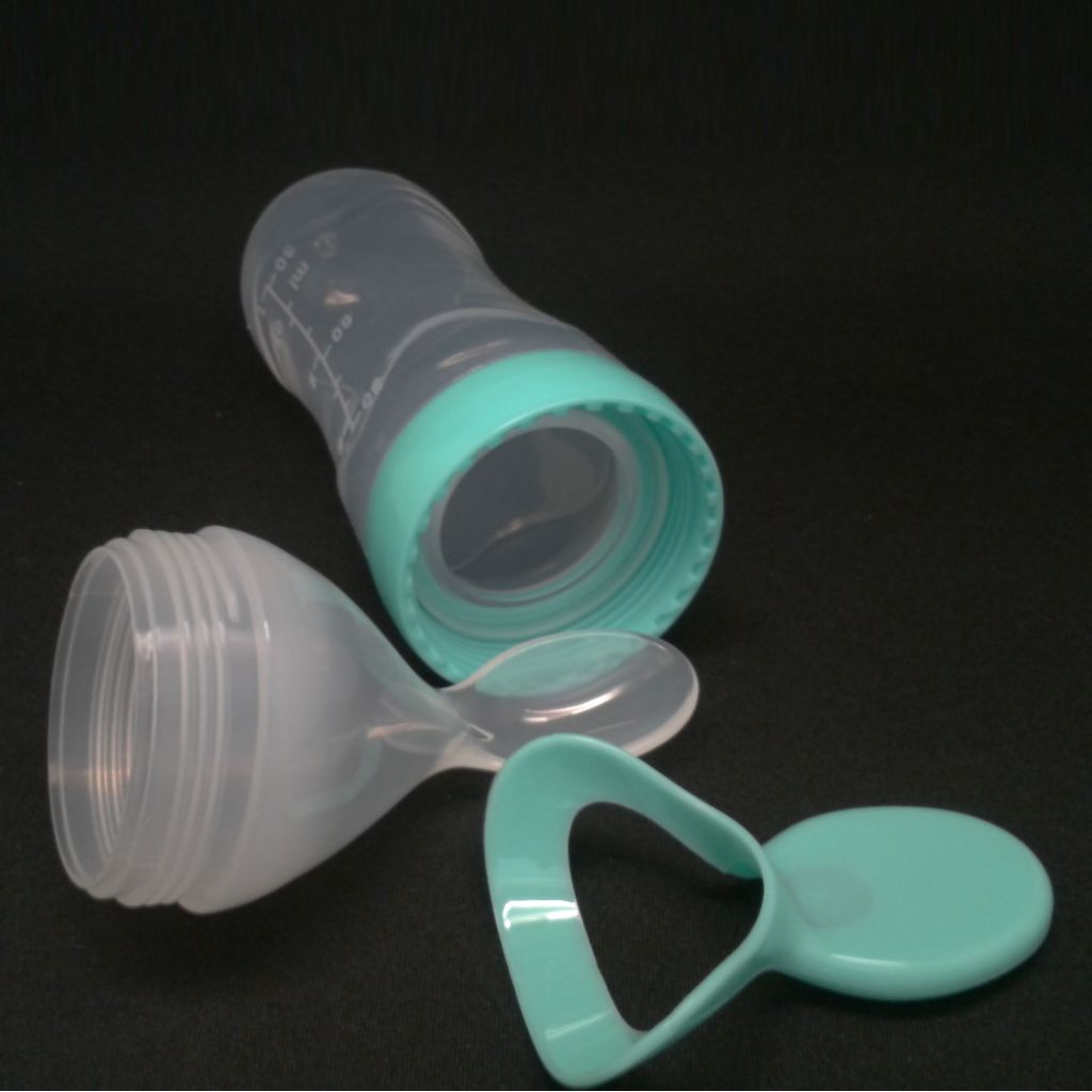 Silicone baby feeding bottle, feeding spoon, squeeze spoon, baby spoon, BPA free