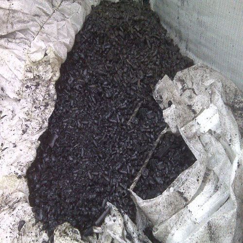 Modified high-temperature coal tar pitch