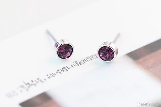 Stainless steel stud earrings