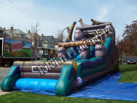 inflatable obstacle